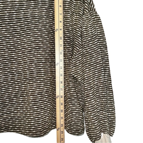 By Together Size Medium Sweater - Picture 2 of 6